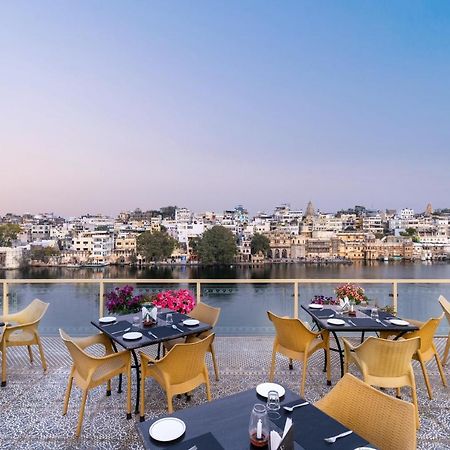 Sarovar - Lake Facing Boutique Hotel On Lake Pichola Udajpur Exteriér fotografie