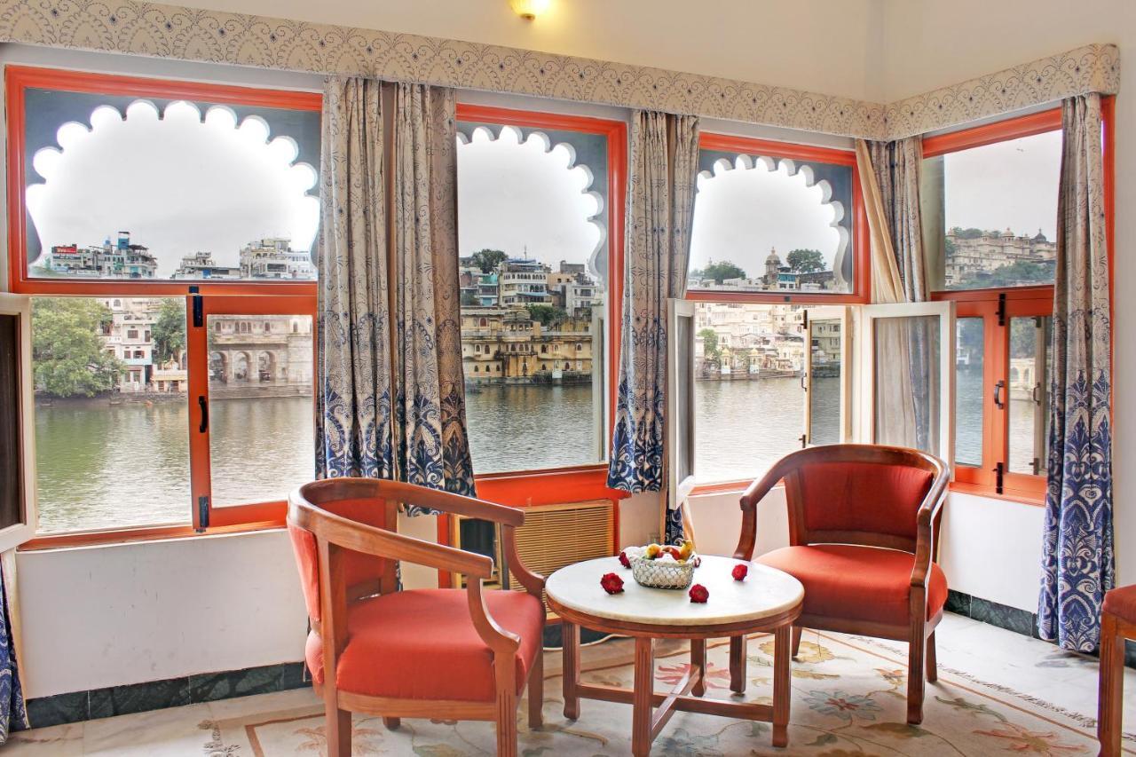 Sarovar - Lake Facing Boutique Hotel On Lake Pichola Udajpur Exteriér fotografie
