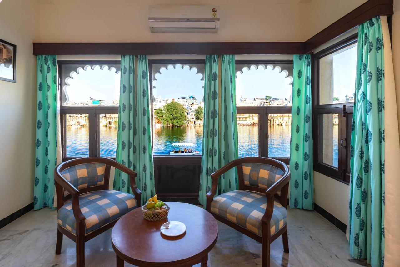 Sarovar - Lake Facing Boutique Hotel On Lake Pichola Udajpur Exteriér fotografie
