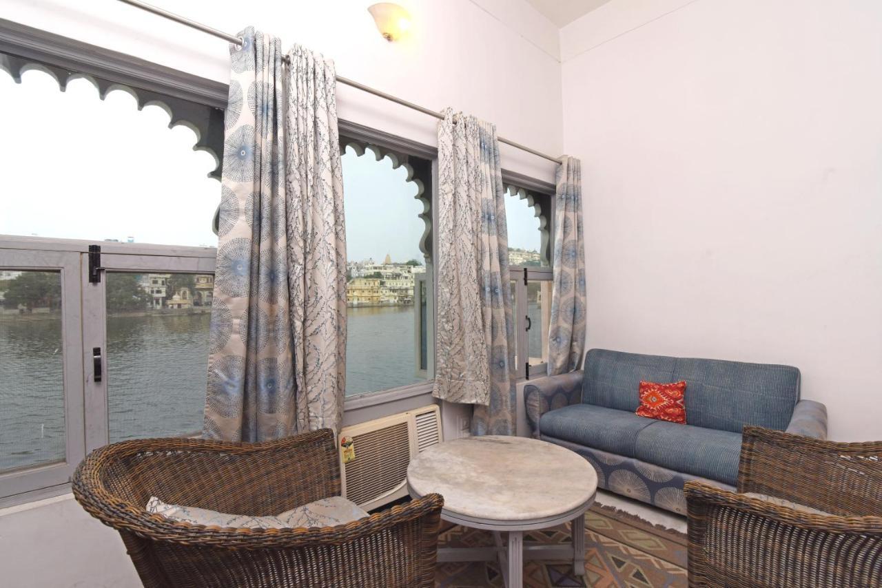 Sarovar - Lake Facing Boutique Hotel On Lake Pichola Udajpur Exteriér fotografie